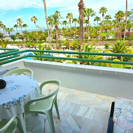 In Beachfront Complex In El Duque Area, Appartement Costa Adeje (Tenerife)