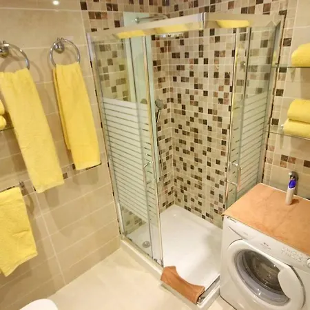 Apartament In Beachfront Complex In El Duque Area, Costa Adeje (Tenerife)